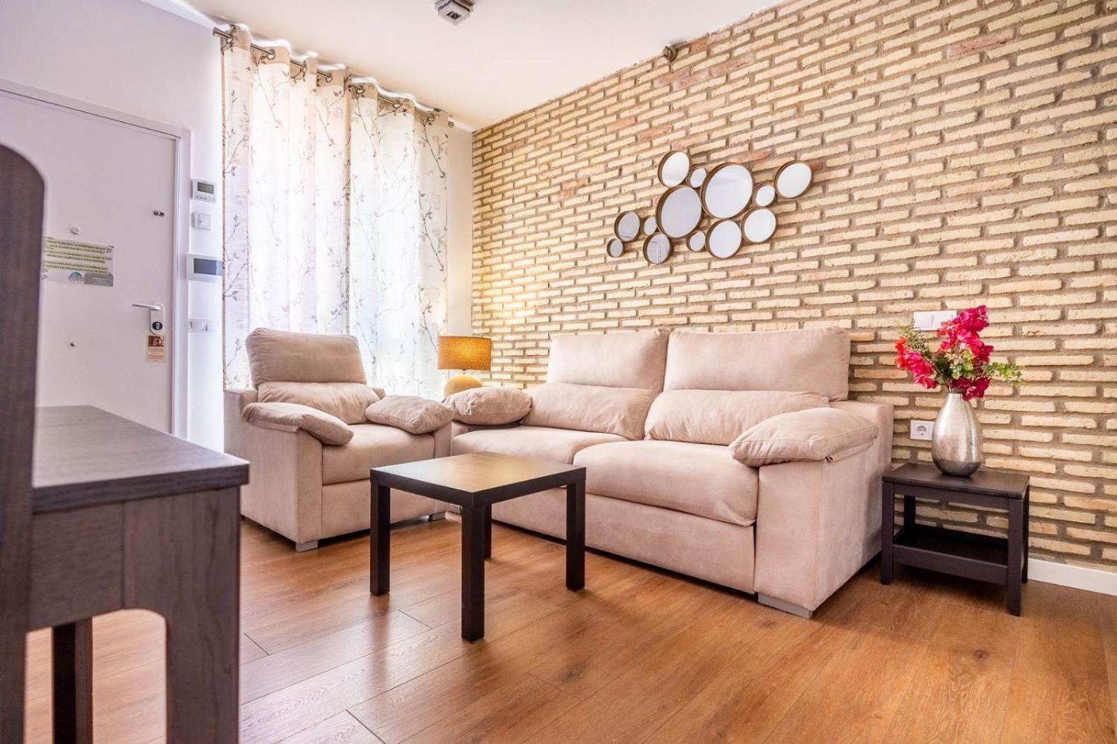 Apartamentos Poemas & Rimas De Becquer Sevilla Eksteriør billede